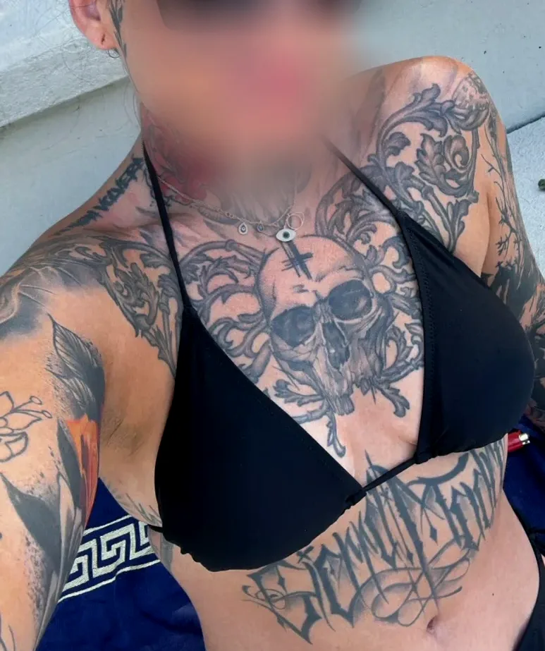 Marie, 32