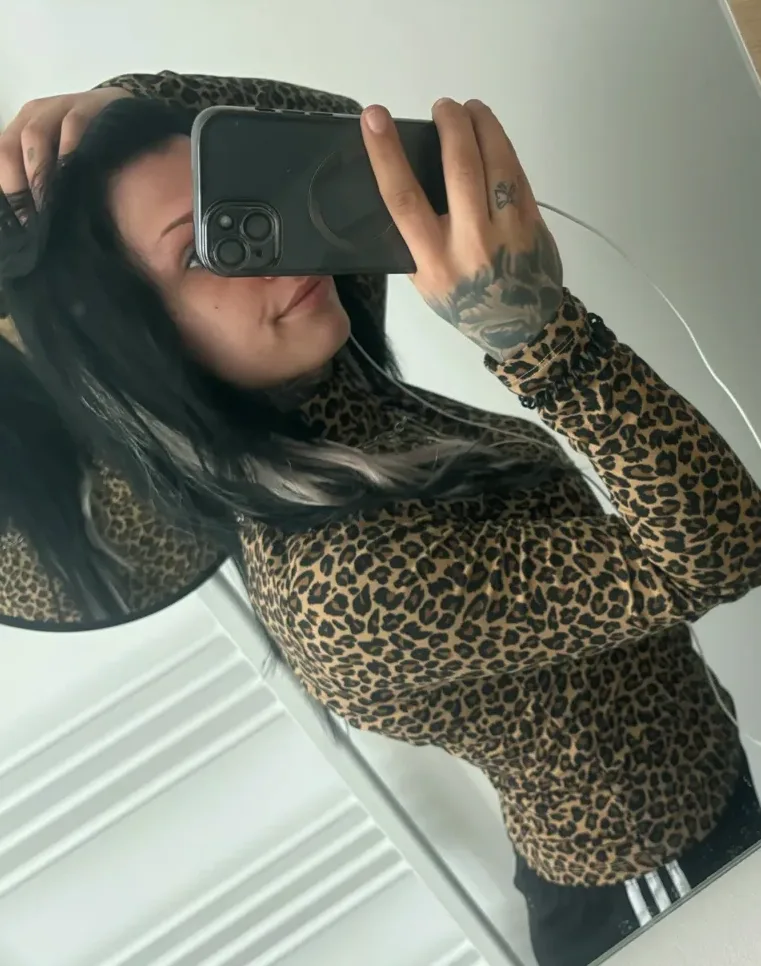 Merve, 20