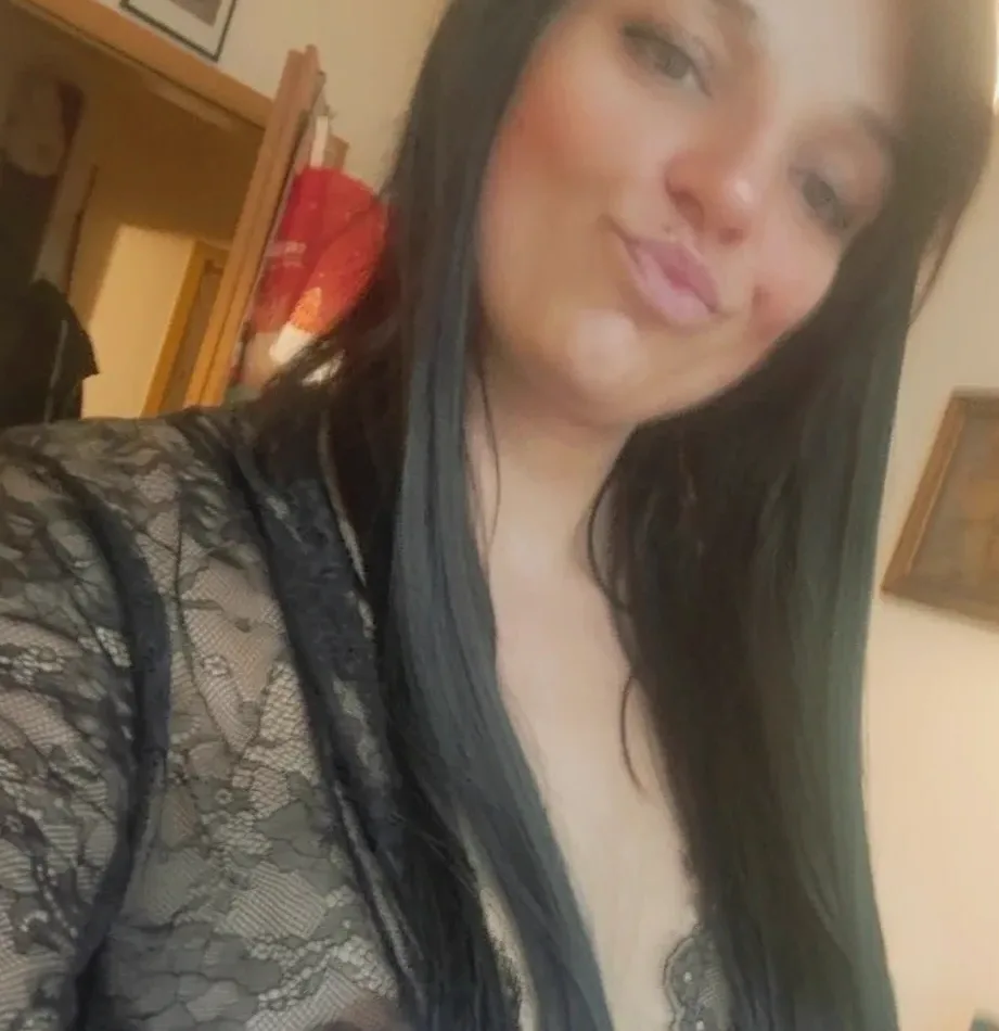 Sina, 36