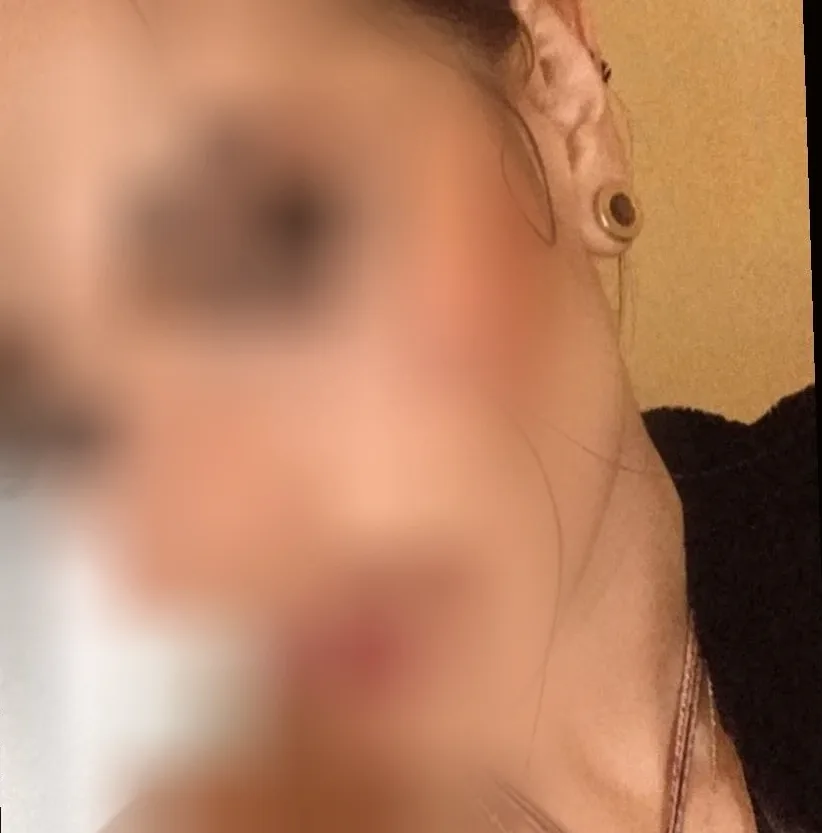 Thea, 31